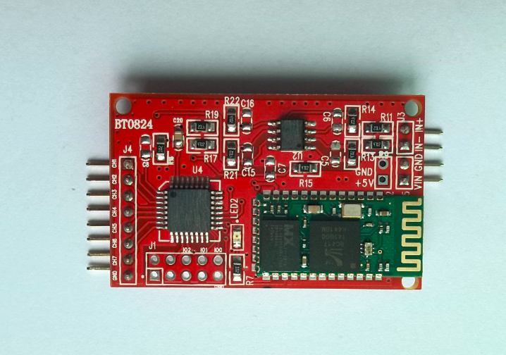 BT0824蓝牙无线24位8通道数据采集卡